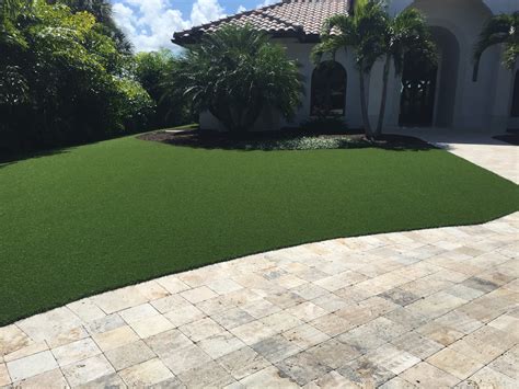 Realistic Fake Grass For Yards Synthetic Turf International®