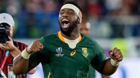 Siya kolisi is one of south africa's best players and arguably the most influential after being made their first ever black captain. Siya Kolisi Wife, Height, Salary, Net worth, Wiki, Parents