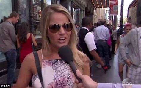La face cachée du hockey. Woman claims she had affair with NHL star Tyler Johnson on ...