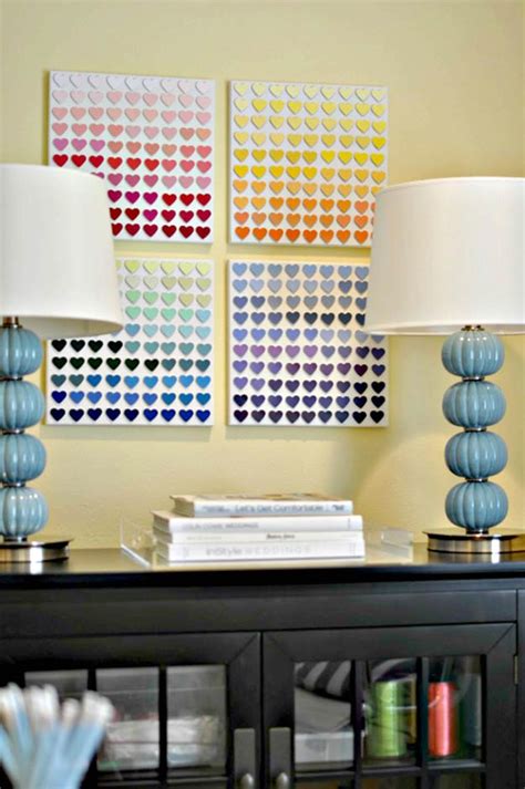 Making your own artwork is a favorite diy for teens for a reason, you can make cool room decor tailored to your style, you can learn new crafting skills, and you get to express yourself with color, paint, glue, string, and tons of other cool art and craft supplies. 37 Insanely Cute Teen Bedroom Ideas for DIY Decor | Crafts ...