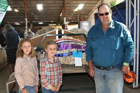 Isla Downs Snares Back To Back Longreach Show Fleece Wins Queensland Country Life Qld