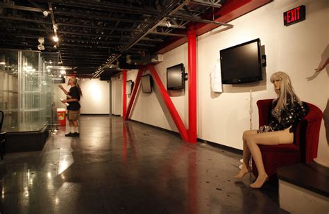 Las Vegas Sex Museum Goes Dormant After Operators’ Relationship Sours News