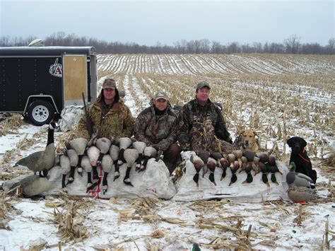 Waterfowl Hunting St Lawrence Outfitters