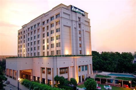 Radisson Hotel Varanasi 𝗕𝗢𝗢𝗞 Varanasi Hotel 𝘄𝗶𝘁𝗵 ₹𝟬 𝗣𝗔𝗬𝗠𝗘𝗡𝗧