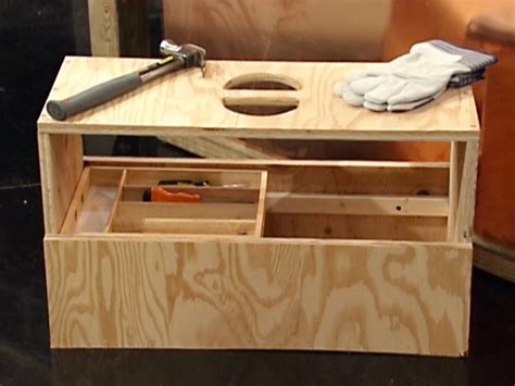 .totaly agree ut with small jobs that i do from time to time ita daft to take everything when the box i made is also a saw horse and a step and it holds a door so. Build Tool Box PDF Woodworking