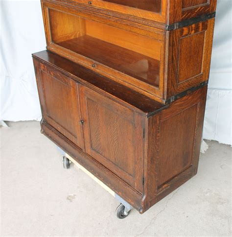 This early victorian english burnt bamboo bookshelf will be the chicest way to add extra storage to any space. Bargain John's Antiques | Oak Office Bookcase - unusual 42 ...