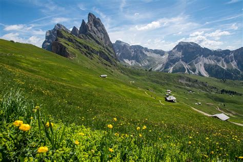 Six Incredible Trails For Hiking In The Dolomites The Unending Journey
