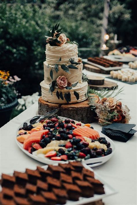 20 Delicious Wedding Dessert Table Display Ideas for 2021