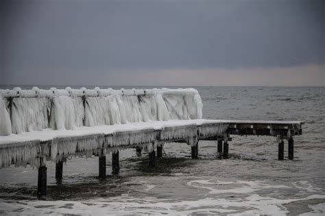 Wallpaper Sea Shore Snow Winter Ice Coast Freezing Weather Is