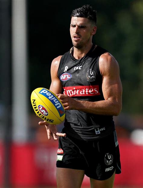 Does scott pendlebury have tattoos? Collingwood skipper Scott Pendlebury inks new one-year ...