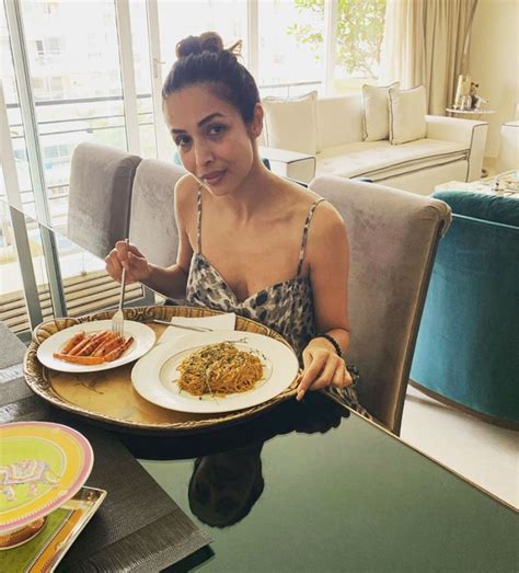 From Shahid Kapoor To Hrithik Roshan This Is Exactly What Bollywood Celebs Eat To Stay Fit Gq
