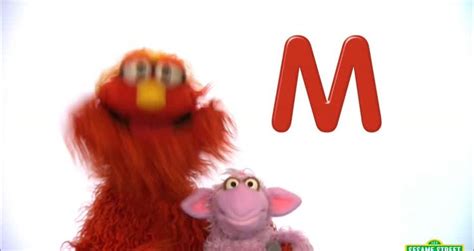 Abby, bert, cookie monster, elmo, grover, murray, oscar, rosita, telly and zoe. Sesame Street Sing the Alphabet Song with Elmo and Friends ...