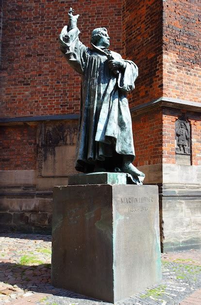 Premium Photo Statue Of Martin Luther In Hanover Germany