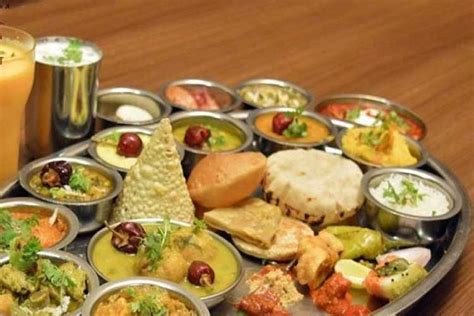 13 Best Restaurant In Hyderabad Which Will Turn You Into A Foodie