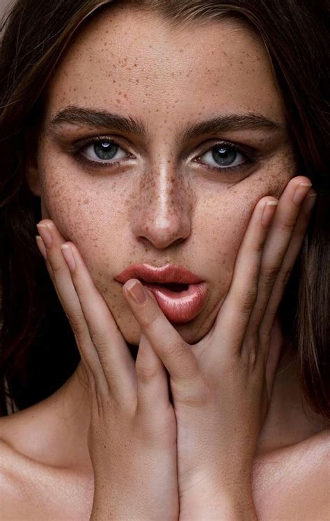Women With Freckles Freckles Girl Beauty Shoot Less Is More Just Girl Things Interesting