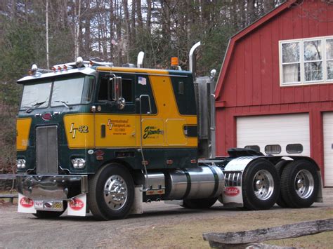 Peterbilt Big Rig Trucks Semi Trucks Cool Trucks Pickup Trucks