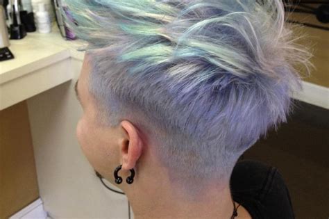 How To Opalescence Opal Haircolor Trending Now Holographic Hair
