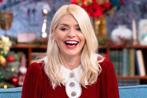 This Morning Shock As Holly Willoughby Fails To Return Alongside