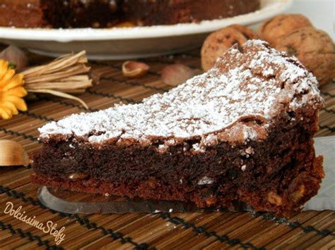 Una torta semplice e veloce da fare! Torta Caprese alle Nocciole e Noci,ricetta | Delicious ...