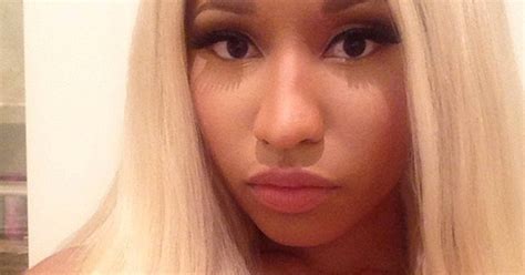 Nicki Minajs Sexiest Instagram Selfies See Them All E Online
