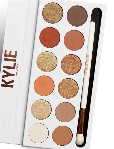 The Bronze Extended Palette Kyshadow In 2020 Kylie Makeup Kylie