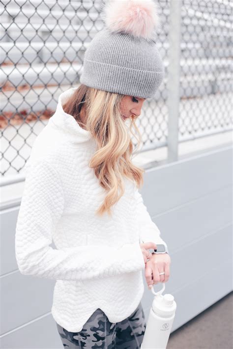 Winter Athleisure Outfit Ideas | Connecticut Style Blog | Athleisure outfits, Winter athleisure ...