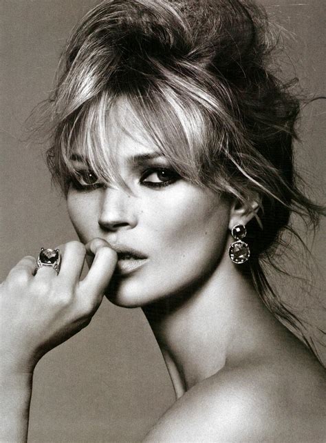 After being featured in calvin klein's obsession ad campaign in 1993, she became even. FA: Kate Moss