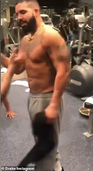 Drake Showcases Chiseled Chest And Biceps In The Gym As His New Song