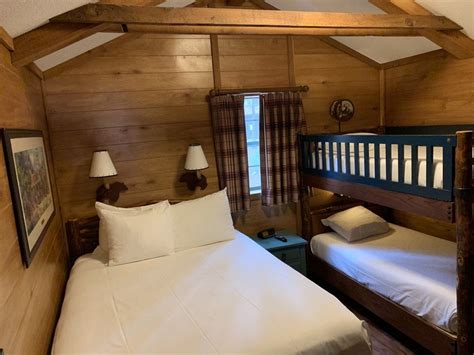 Firstly, you cannot overlook the quality of the cabins at fort wilderness. Disney's Fort Wilderness (Cabins) Review - Mouse Hacking ...
