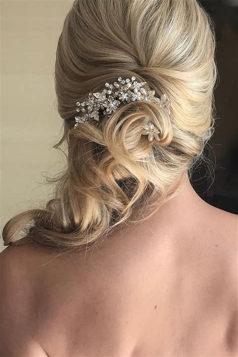 42 Mother Of The Bride Hairstyle Latest Bride Hairstyle 2021 My Stylish Zoo