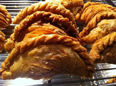 Homi recipe has been passed down for decades and is here to stay to constantly remind. Curry Puffs at Homi - Klang Valley, Malaysia