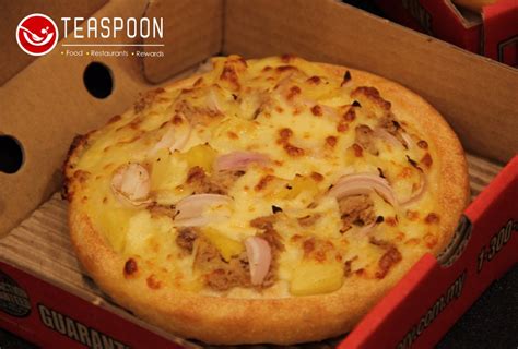 Despite its name, pizza hut's menu also includes an array of pasta, chicken wings, sandwiches, sides, and desserts. PIZZA HUT Introduces Amazing Take-Away Promo to WOW ...