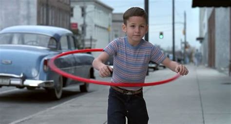 Five Of Our Favorite Hula Hooping Scenes In Movies Tvovermind