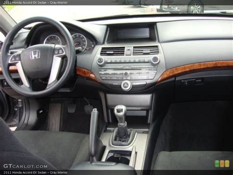 Gray Interior Dashboard For The 2011 Honda Accord Ex Sedan 85532690