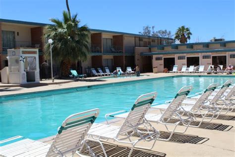 Desert Hot Springs Spa Hotel Photos Reviews Palm Dr