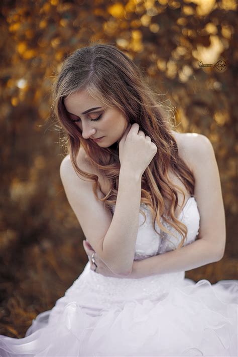 Trash the dress brautkleid zerstören für außergewöhnliche. Fotoshooting im Hochzeitskleid und Video - Kreative ...