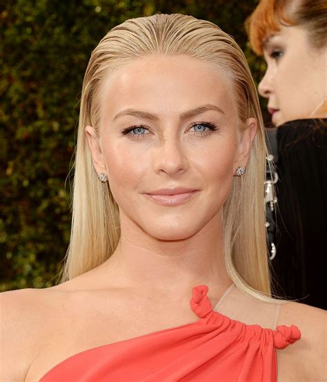 Julianne Hough At 68th Annual Primetime Emmy Awards In Los Angeles 09