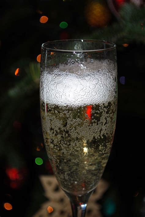 There's no need to spend big to get a good bottle of fizz. No holiday party is complete without a Champagne Cocktail | Champagne cocktail, Champagne ...