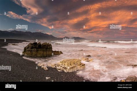 Kaikoura Sunset Kaikoura New Zealand February 2020 Stock Photo Alamy