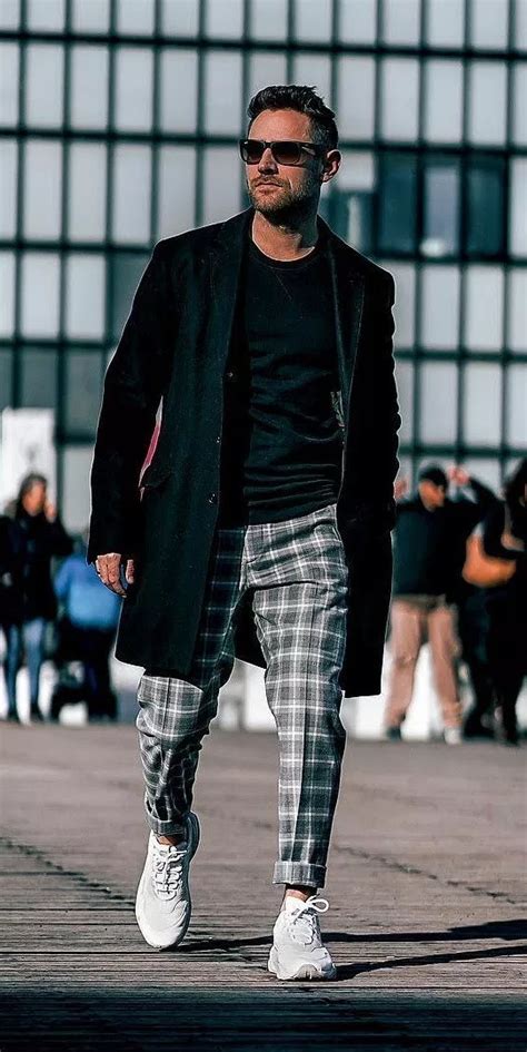 The Comeback Of Plaid Trousers Plaids All The Way Pants Outfit Men