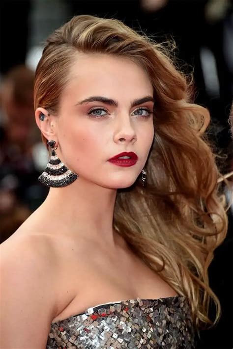 30 Elegant Red Carpet Hairstyles Ideas 2023 SheIdeas