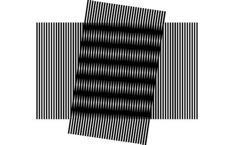 Moiré Dark Fringes Formation By Relative Rotation Of Two Grids