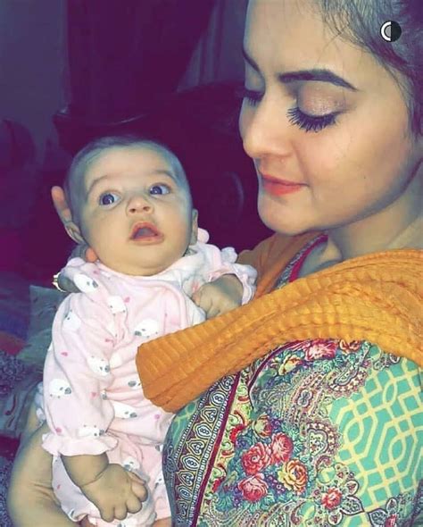 Latest Pictures Of Aiman And Muneeb Daughter Amal Reviewitpk