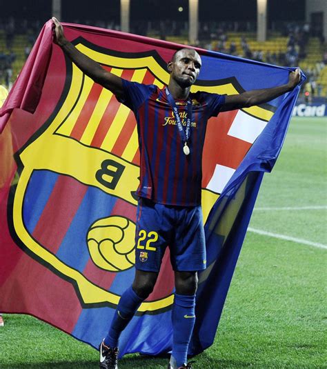 Check spelling or type a new query. FC Barcelone: Abidal prolongera avant décembre...ou pas