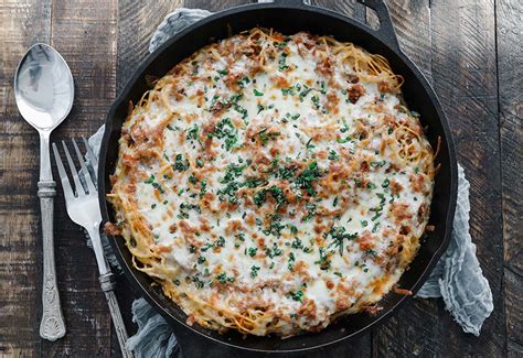 Pepper, butternut squash, pumpkin puree, olive, water, pepper and 10 more. Easy Baked Spaghetti with Melted Mozzarella | Heinen's ...
