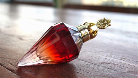 Born To Buy Katy Perry Killer Queen Review