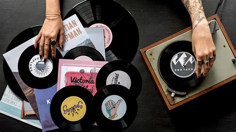 8 Reasons Artists Should Sell Music On Vinyl In 2024
