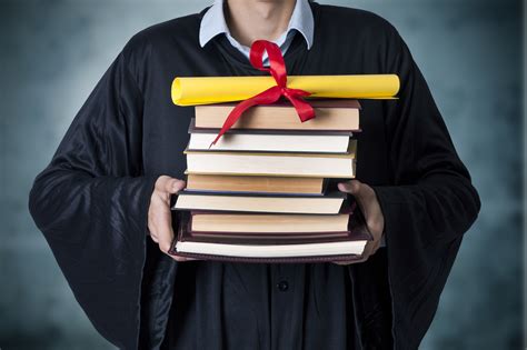 10 Ways Getting a Master's Degree Improves Your Career Options - Wanna ...