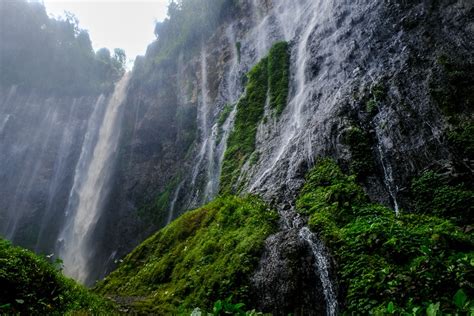 Selleks, et paremini vaadata asukohta warung sego pecel bek lembok, pöörake tähelepanu lähedal asuvatele tänavatel: Tumpak Sewu Waterfall In East Java, Indonesia • The World Travel Guy