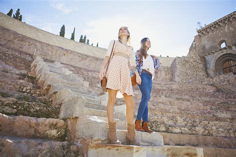 Xx, los habitantes de la huerta murciana comienzan a acudir a esta localidad en el mes de agosto para tomar los famosos novenarios (serie de nueve baños). La Región de Murcia está más viva que nunca - Houdinis